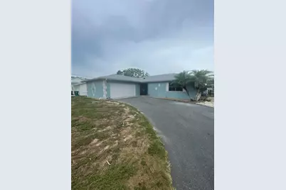 11711 W Bayshore Drive, Crystal River, FL 34429 - Photo 1