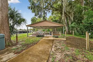 11634 Hickory Ln, Tavares, FL 32778 - Photo 19