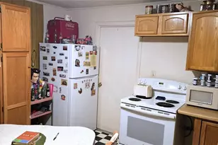 372 W Collins St, Umatilla, FL 32784 - Photo 3