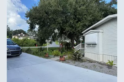 651 J W Jones Road, Winter Garden, FL 34787 - Photo 3