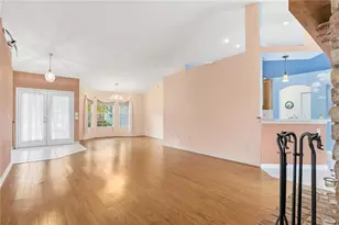 2283 Knollwood Dr, Leesburg, FL 34748 - Photo 11