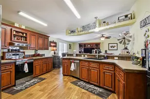 28321 Shirley Shores Rd, Tavares, FL 32778 - Photo 5