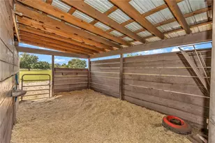 28321 Shirley Shores Rd, Tavares, FL 32778 - Photo 23