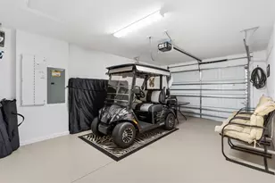 6899 Pam Pl, The Villages, FL 34762 - Photo 23