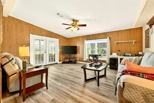 710 Carriage Ln, Leesburg, FL 34748 - Photo 11