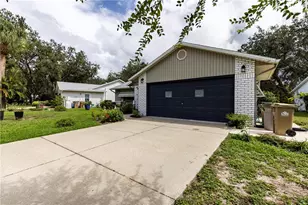 803 Dundee Cir, Leesburg, FL 34788 - Photo 3