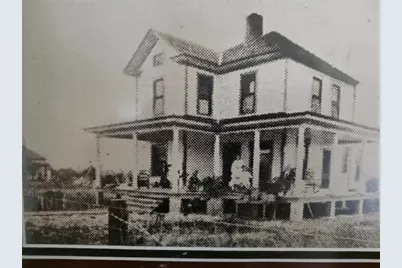 102 S Trowell Avenue, Umatilla, FL 32784 - Photo 5