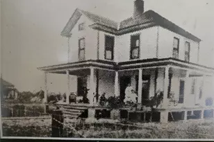 102 S Trowell Ave, Umatilla, FL 32784 - Photo 5