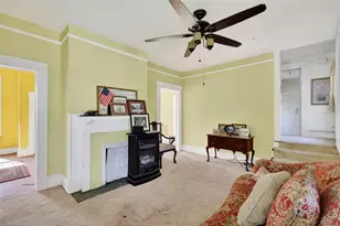 102 S Trowell Ave, Umatilla, FL 32784 - Photo 9