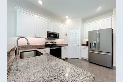 26812 Augusta Springs Circle, Leesburg, FL 34748 - Photo 17