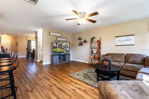 2228 Martins Run, Tavares, FL 32778 - Photo 11