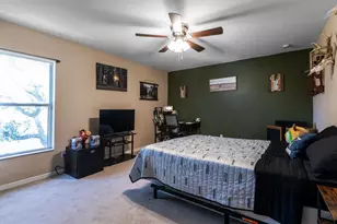 2228 Martins Run, Tavares, FL 32778 - Photo 17