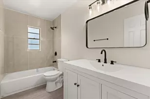 5425 NE 22nd Ave, Ocala, FL 34479 - Photo 9