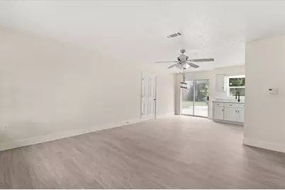 5425 NE 22nd Avenue, Ocala, FL 34479 - Photo 3