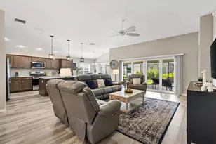 4434 Shockoe Cir, The Villages, FL 32163 - Photo 7