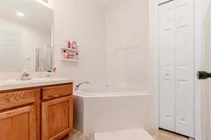 16714 Fresh Meadow Dr, Clermont, FL 34714 - Photo 13