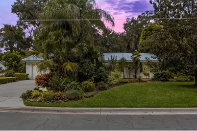 635 Michigan Street, Mount Dora, FL 32757 - Photo 1