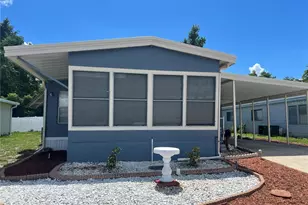 212 Paradise S, Leesburg, FL 34788 - Photo 1