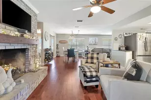 102 Valencia Shores Dr, Winter Garden, FL 34787 - Photo 11