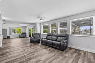 5524 Leeward Ln, New Port Richey, FL 34652 - Photo 11