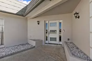 5524 Leeward Ln, New Port Richey, FL 34652 - Photo 25