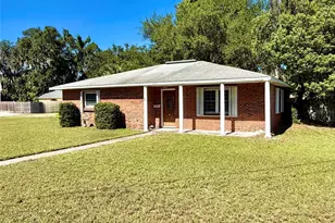 208 Palm Way, Tavares, FL 32778 - Photo 43