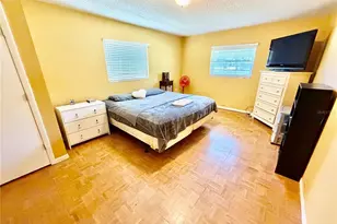 208 Palm Way, Tavares, FL 32778 - Photo 27