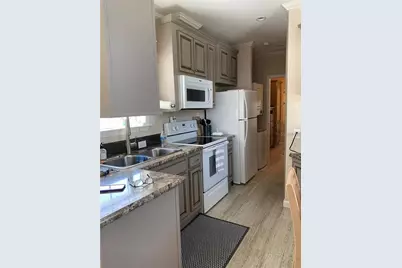 699 Cindi Avenue, Leesburg, FL 34788 - Photo 15