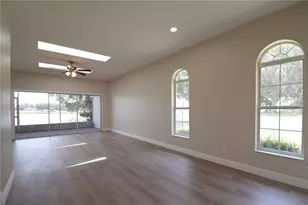 21716 King John St, Leesburg, FL 34748 - Photo 3