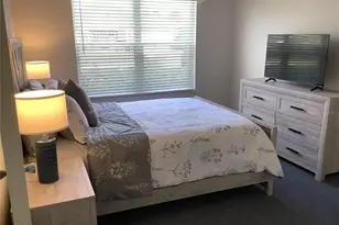 890 Haynesville Way, The Villages, FL 32162 - Photo 15