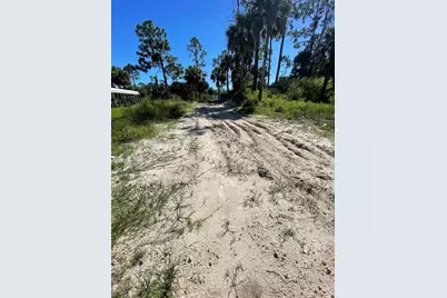 1221 Underhill Circle, Port Charlotte, FL 33953 - Photo 7