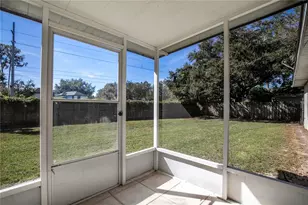 2714 Bayview Dr, Eustis, FL 32726 - Photo 27