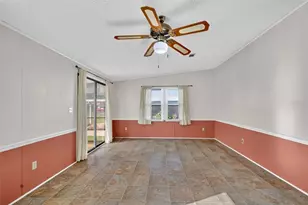 622 Jennifer Dr, The Villages, FL 32159 - Photo 13