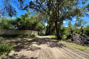 696 N Sunset Dr, Mount Dora, FL 32757 - Photo 15