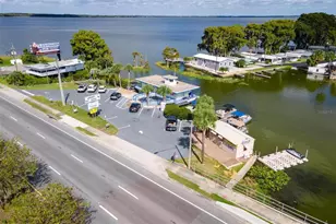 1006 W Burleigh Blvd, Tavares, FL 32778 - Photo 1