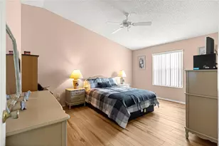 2912 Barboza Dr, The Villages, FL 32162 - Photo 11