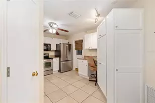 1822 Athens Ln, The Villages, FL 32162 - Photo 9