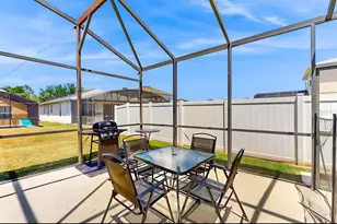 4711 Ruby Red Ln, Kissimmee, FL 34746 - Photo 21