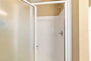 17773 SE 91st Freedom Ct, The Villages, FL 32162 - Photo 35