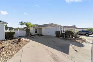 17773 SE 91st Freedom Ct, The Villages, FL 32162 - Photo 3