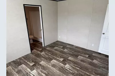 1101 NW 12th Lane, Lake Panasoffkee, FL 33538 - Photo 19