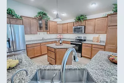 458 Jungle Plum Way, The Villages, FL 32163 - Photo 5