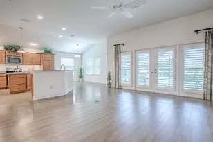 458 Jungle Plum Wy, The Villages, FL 32163 - Photo 11