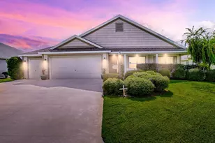 458 Jungle Plum Wy, The Villages, FL 32163 - Photo 3