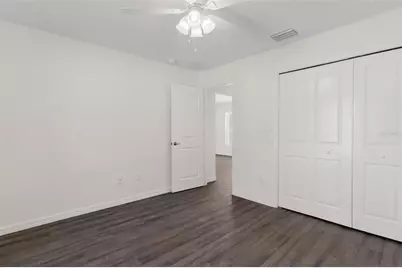 2008 Hollywood, Leesburg, FL 34748 - Photo 31