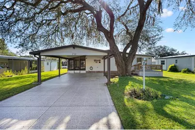 732 Royal Palm Avenue, Lady Lake, FL 32159 - Photo 1