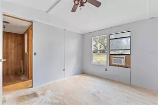 20072 SE 155th Pl, Umatilla, FL 32784 - Photo 9