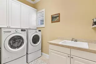 39517 Hillrise Ln, Lady Lake, FL 32159 - Photo 37