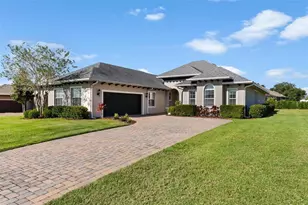 39517 Hillrise Ln, Lady Lake, FL 32159 - Photo 3