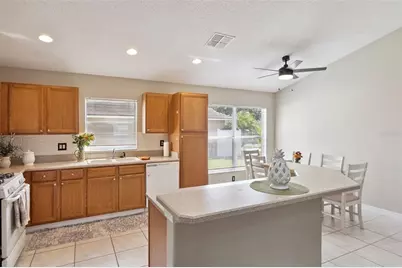 15725 Heron Hill Street, Clermont, FL 34714 - Photo 7